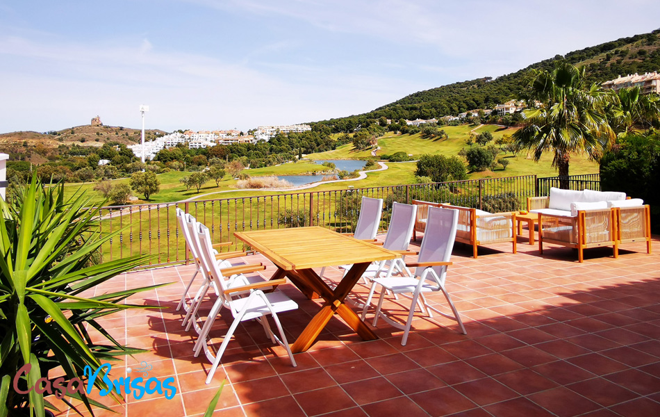 ▷ Holiday Home in Alhaurin Golf, Costa del Sol — 